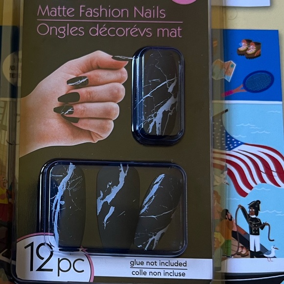 Press on nails matte finish nails black marble coffin shape nail with glue - Picture 3 of 5